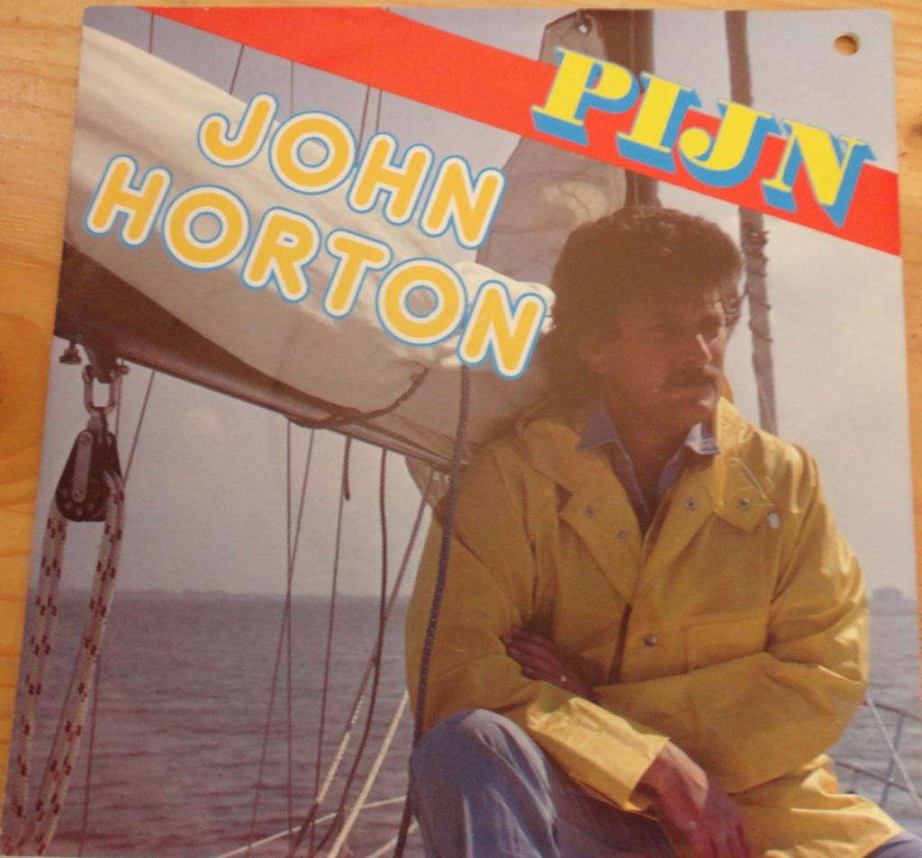 John Horton > Pijn, Ophalen of Verzenden, Gebruikt, Nederlandstalig