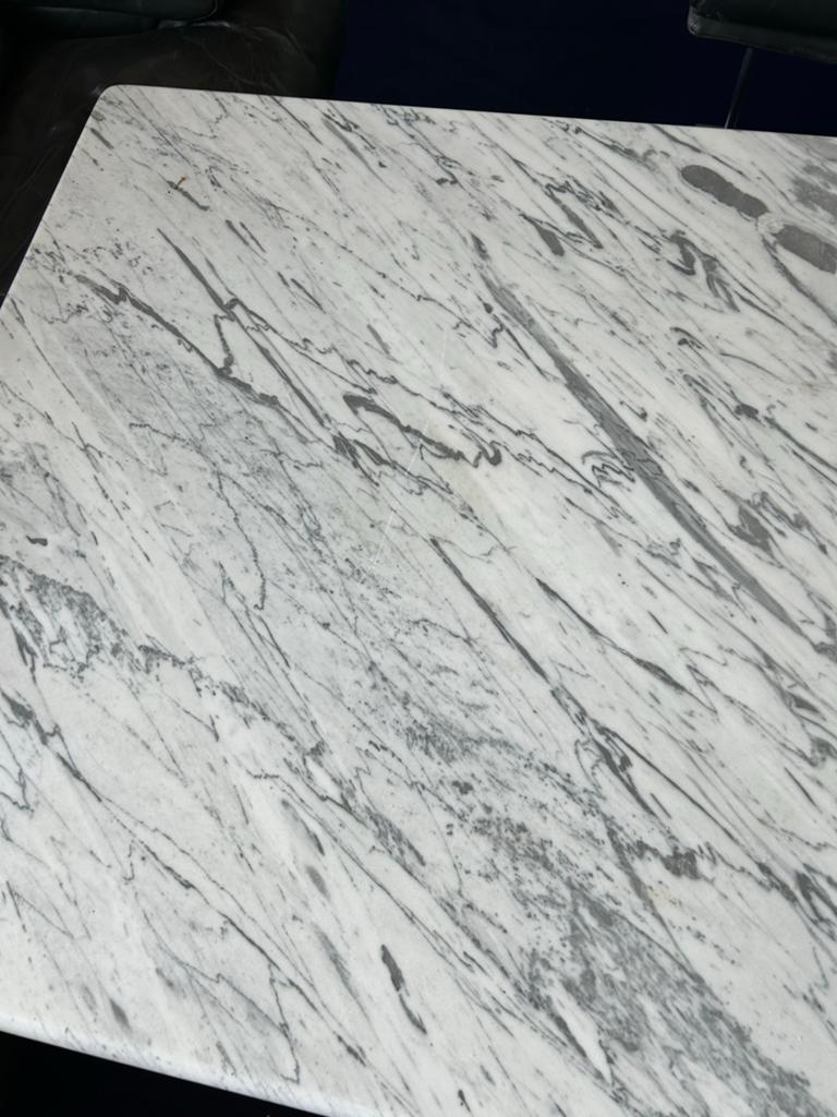 Vintage Italiaanse Salontafel Carrara Marmer, Ophalen