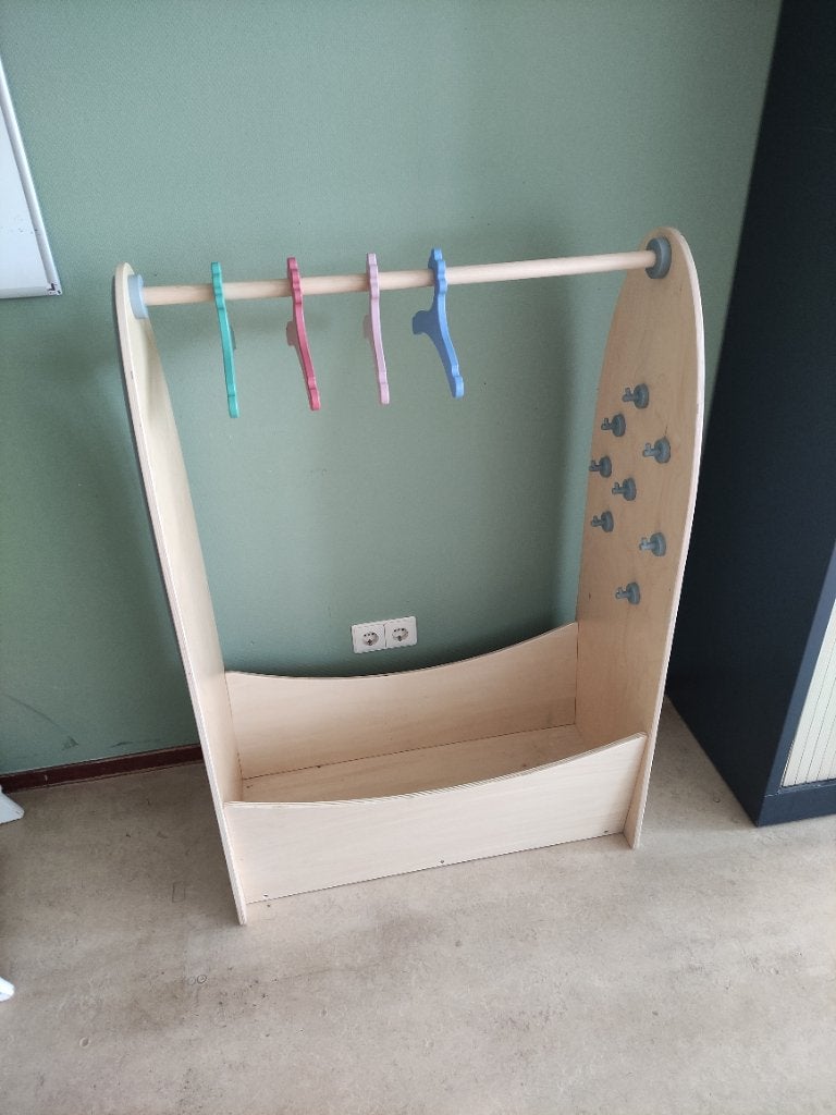 Kledingrek verkleedkleren Educo hout, Ophalen, Gebruikt, Jongen of Meisje