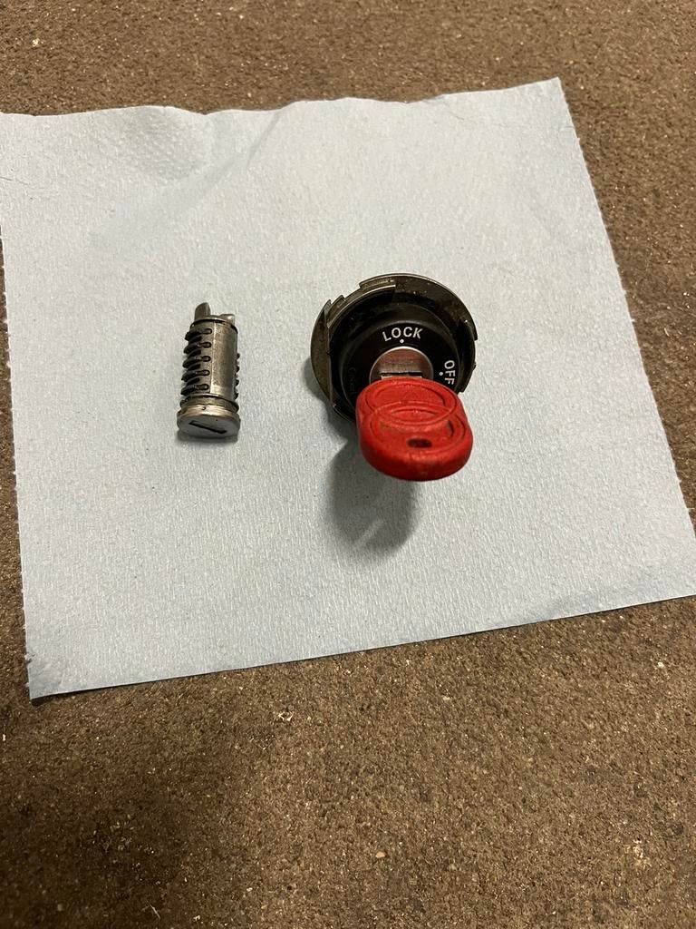 Gilera runner originele contakt slot set 180 125 50 cc, Ophalen of Verzenden, Overige typen, Overige merken