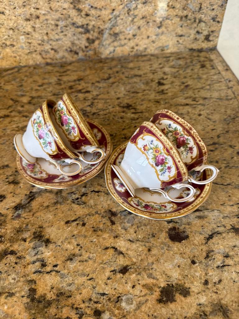 Royal Albert Lady Hamilton theekopjes en schotels (4 sets), Antiek en Kunst, Ophalen of Verzenden