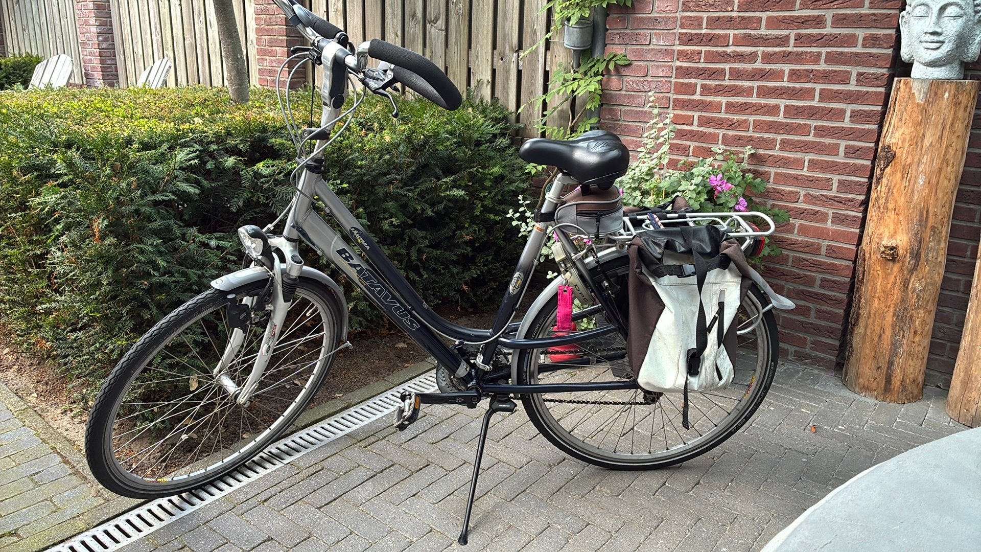 Dames fiets maat l, Fietsen en Brommers, Ophalen, Gebruikt, Batavus, 56 cm of meer
