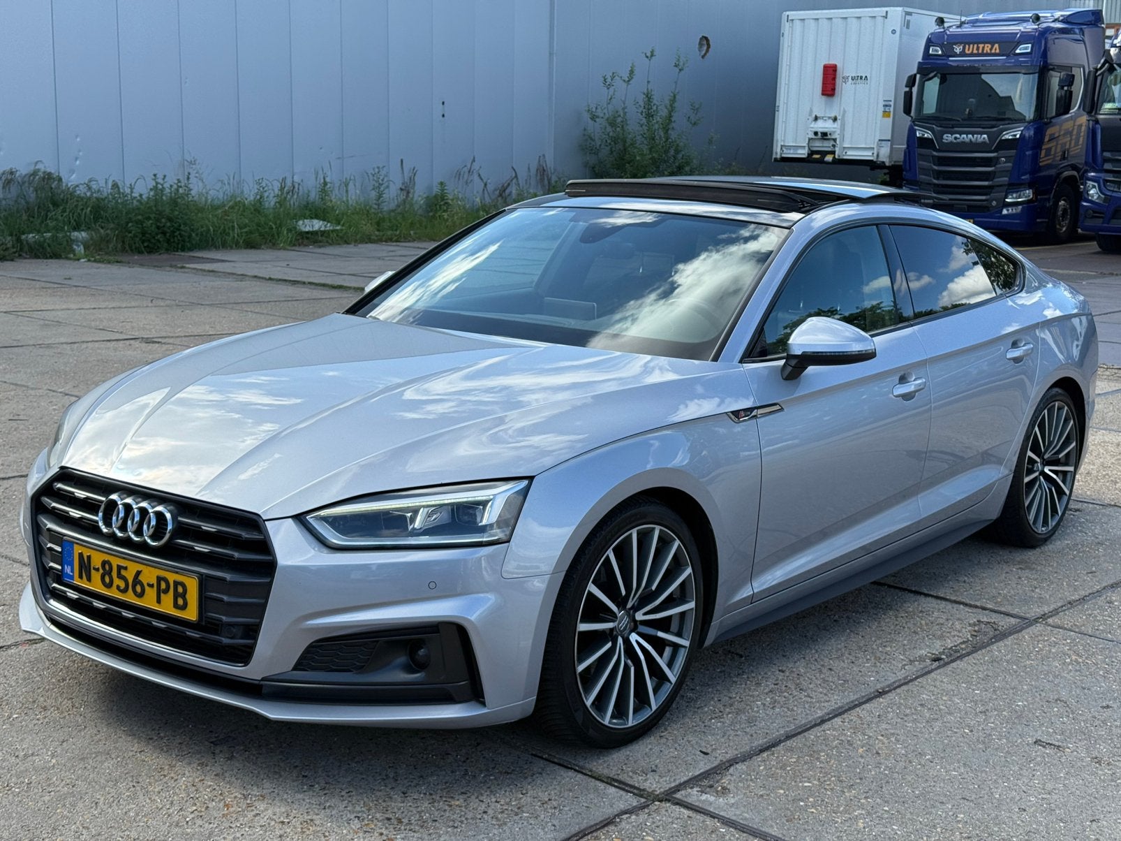 Audi A5 Sportback BLACK Edition 190PK| S-line| ACC| Pano, Auto's, Audi, Lichtsensor, 1984 cc, Particulier, Zilver of Grijs