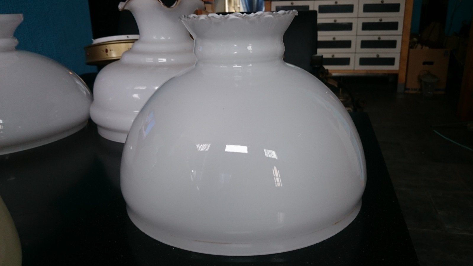 Zgan melkwit kap voor olie- of schippers lamp, Wit, Ophalen of Verzenden, Minder dan 50 cm, Glas