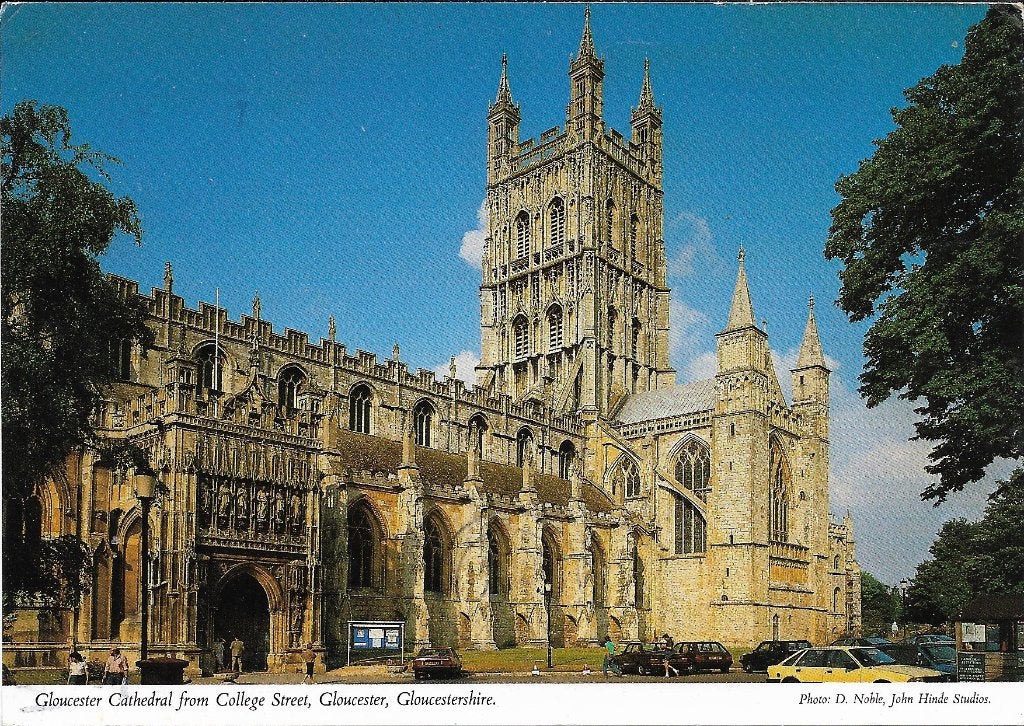 Ansichtkaart  Gloucester (Eng) Kathedraal v/a College Street, Verzenden, 1980 tot heden, Gelopen, Engeland