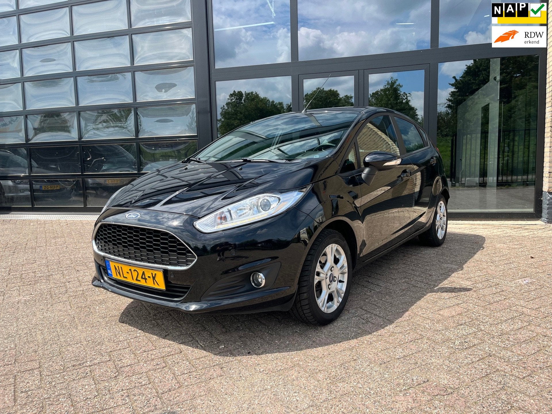 Ford Fiesta 1.0 Style Ultimate, Navi, Airco, Pdc, Auto's, Voorwielaandrijving, Bluetooth, Stof, Gebruikt