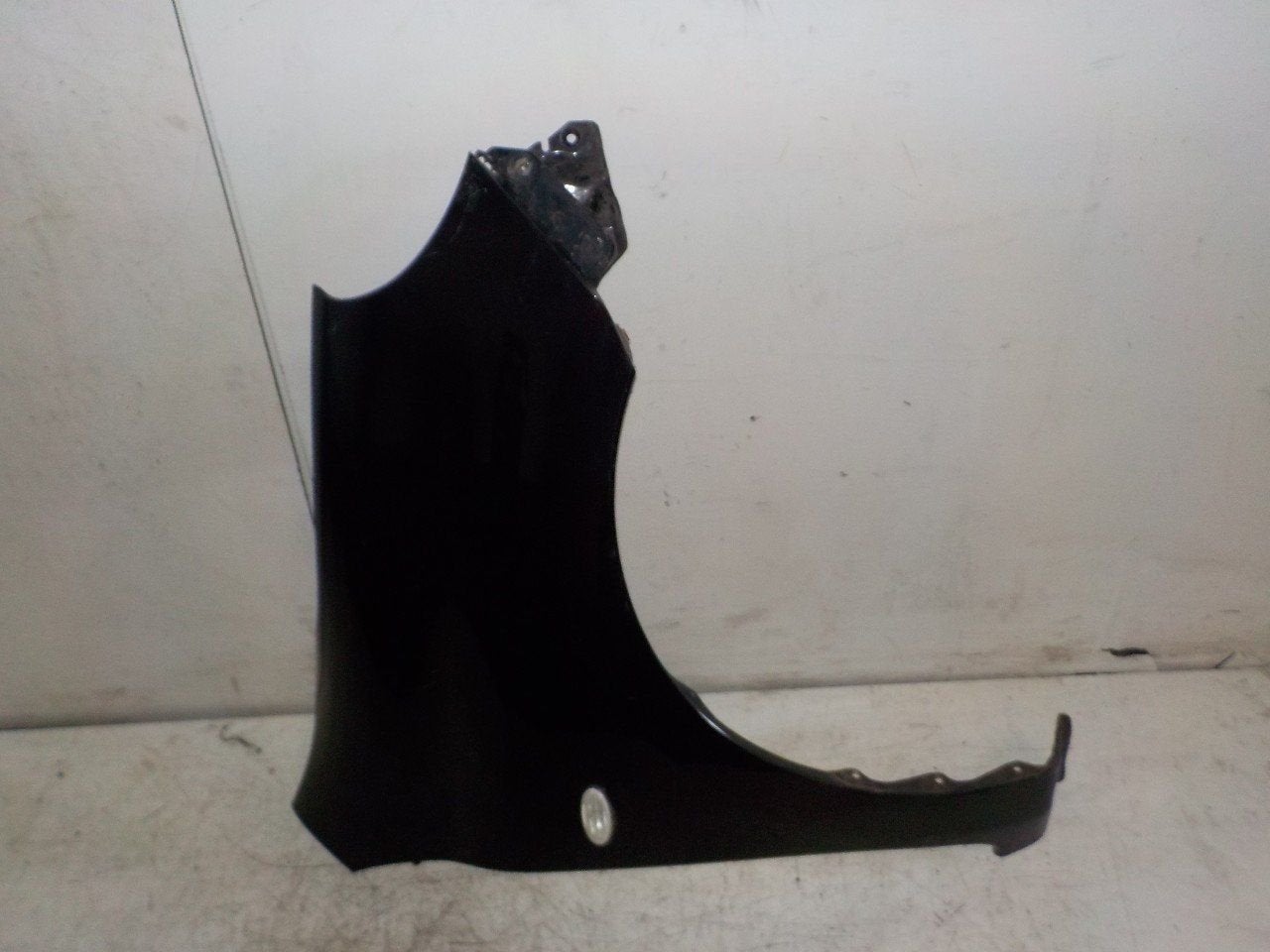 Spatbord rechts voor Nissan Micra, Onderdelen@venauto.nl, Van der Ven Autorecycling B.V., Gebruikt, Ettenseweg 76, 4706 PB Roosendaal, The Netherlands