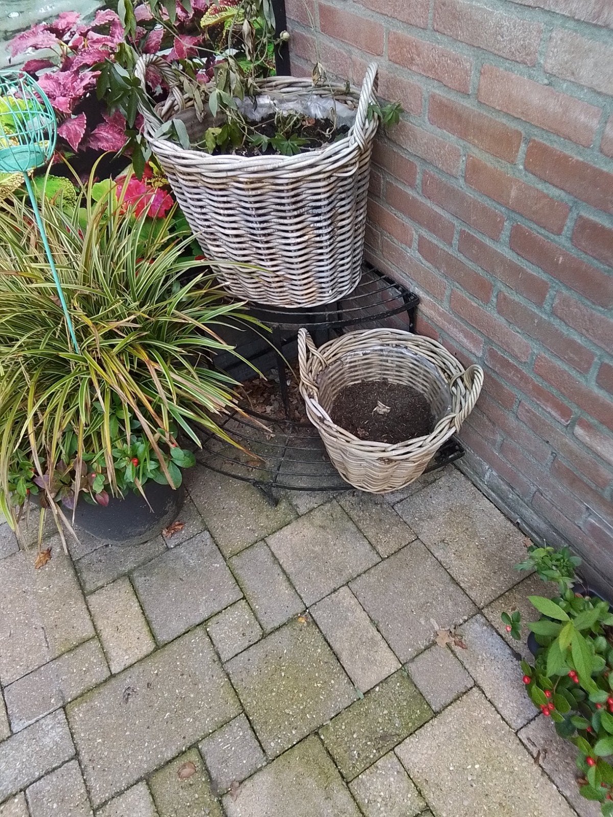 twee bloembakken, Tuin en Terras, Ophalen, Overige materialen, Gebruikt, Minder dan 30 cm