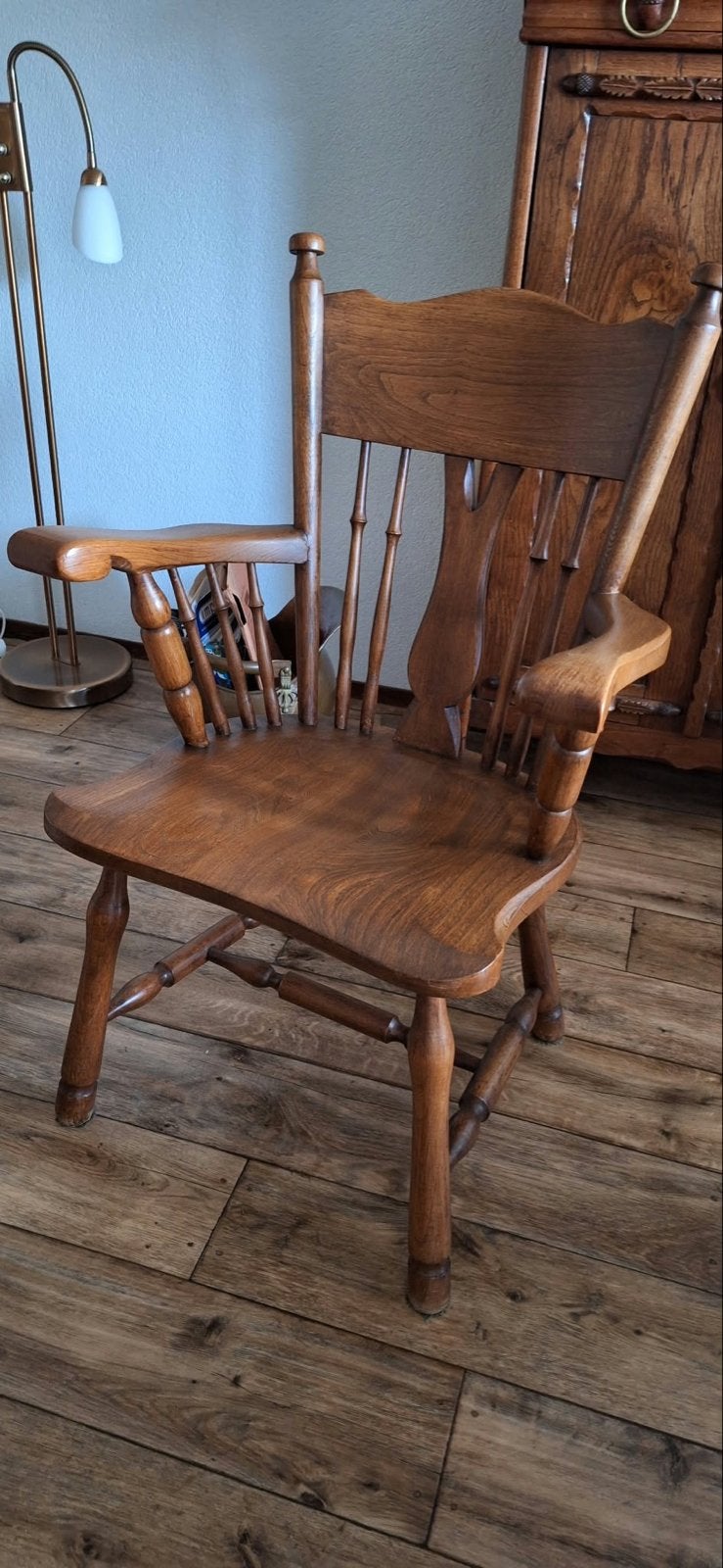Oirschotse stoel Vintage houten stoel met armleuningen, Antiek en Kunst, Ophalen