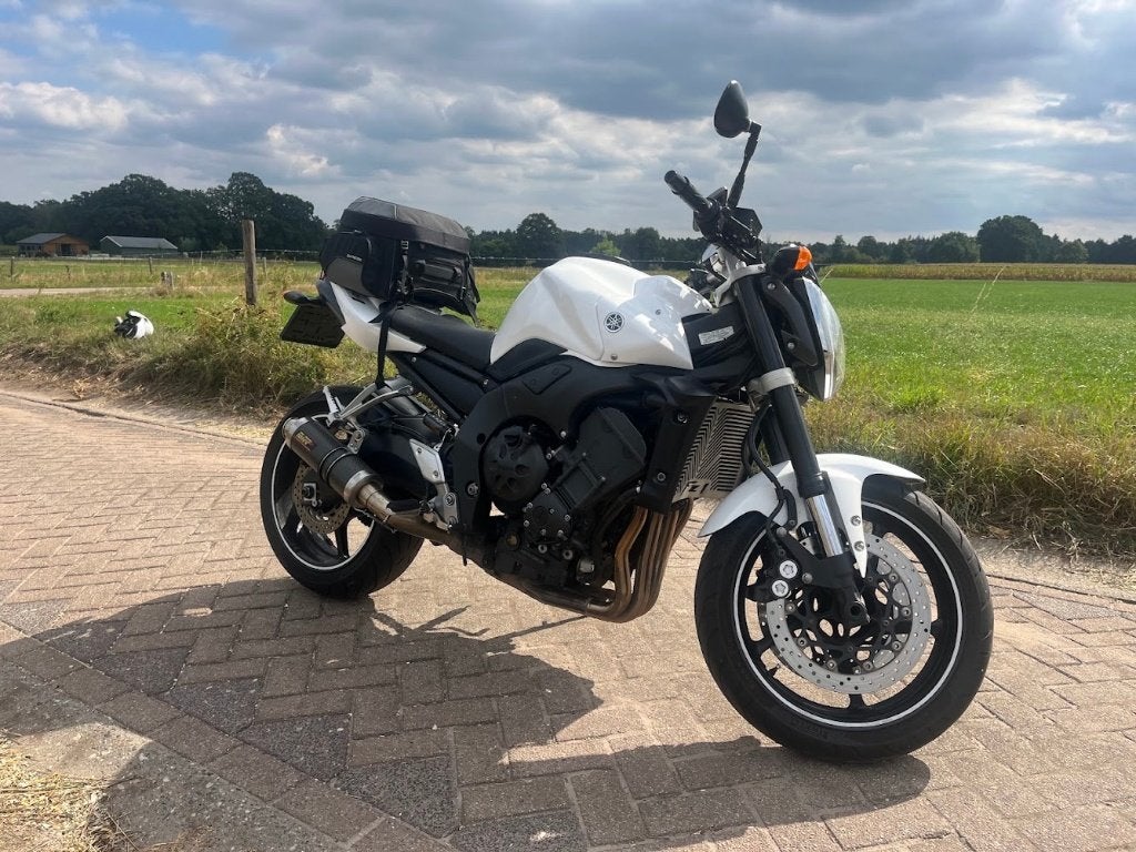 Motor Yamaha Fazer FZ1 - naked bike, Motoren, Sportuitlaat, 4 cilinders, Motorrijbewijs A, Gebruikt