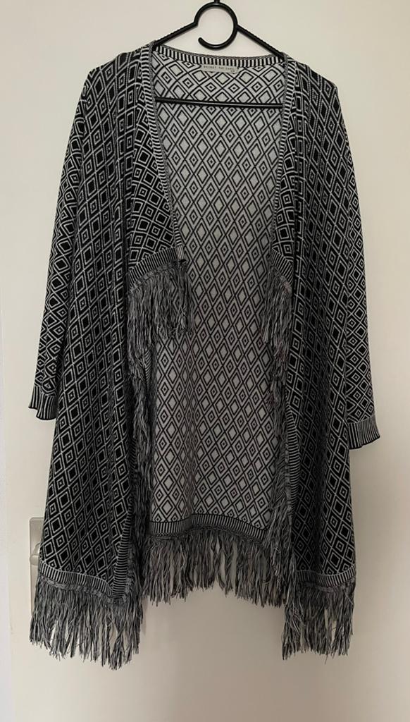 Lang vest met franjes bridget the label, Ophalen of Verzenden, Zo goed als nieuw