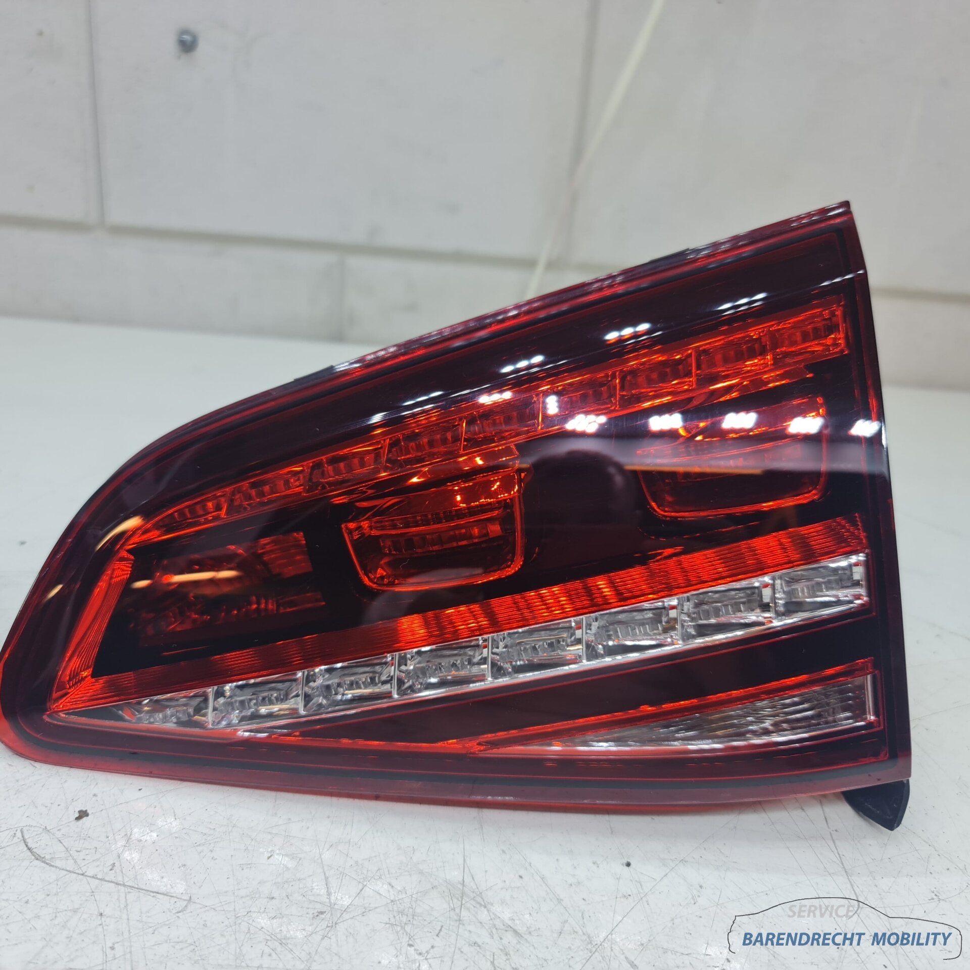 LED achterlicht VW Golf VII 7 GTI 5G0945308 rechts binnen or, Gebruikt, Volkswagen, Volkswagen AG, Berliner Ring 2
38440  Wolfsburg, DE