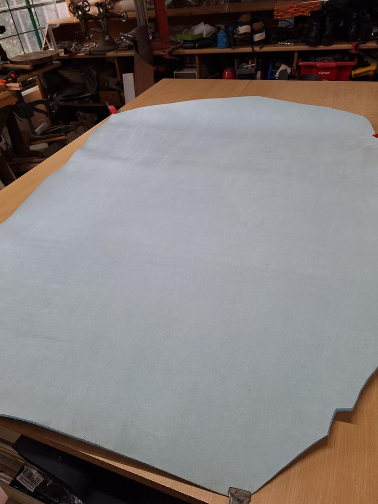 Nubuck Tuigleder, licht blauw, Dikte 3 mm., Blauw, Leer of Kunstleer, Nieuw, Ophalen of Verzenden