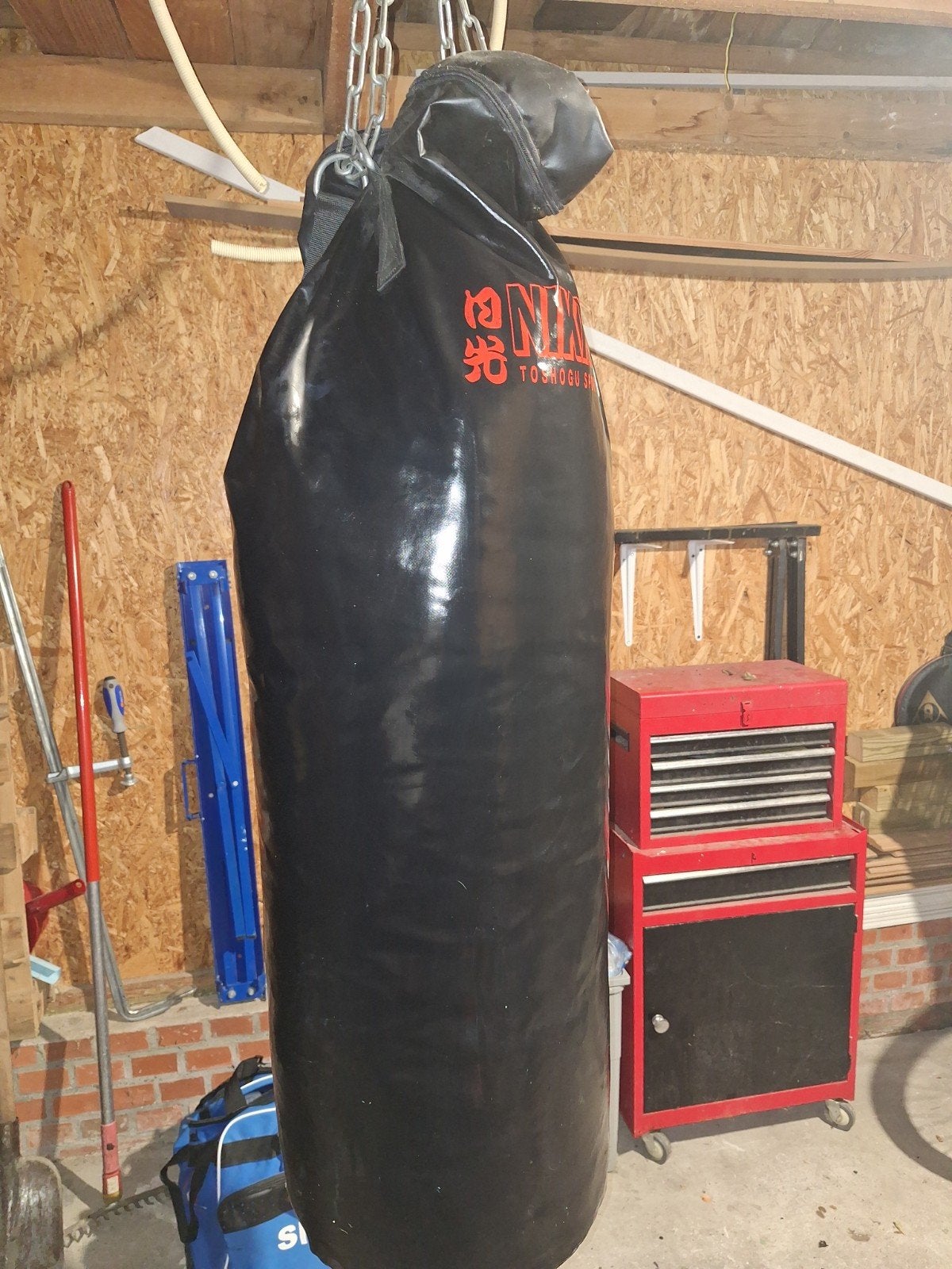 Zwarte Nikko Toshogu Sports Boksbal - 110x36 cm, Ophalen, Gebruikt, Boksbal