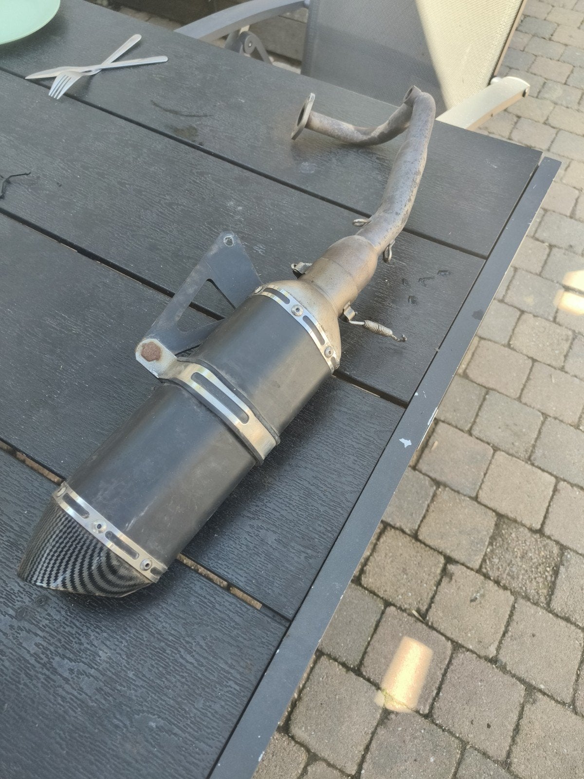 Alpha Styling Uitlaat (Akrapovic imitatie) GY6 Scooter, Fietsen en Brommers, Brommeronderdelen | Scooters, Ophalen of Verzenden