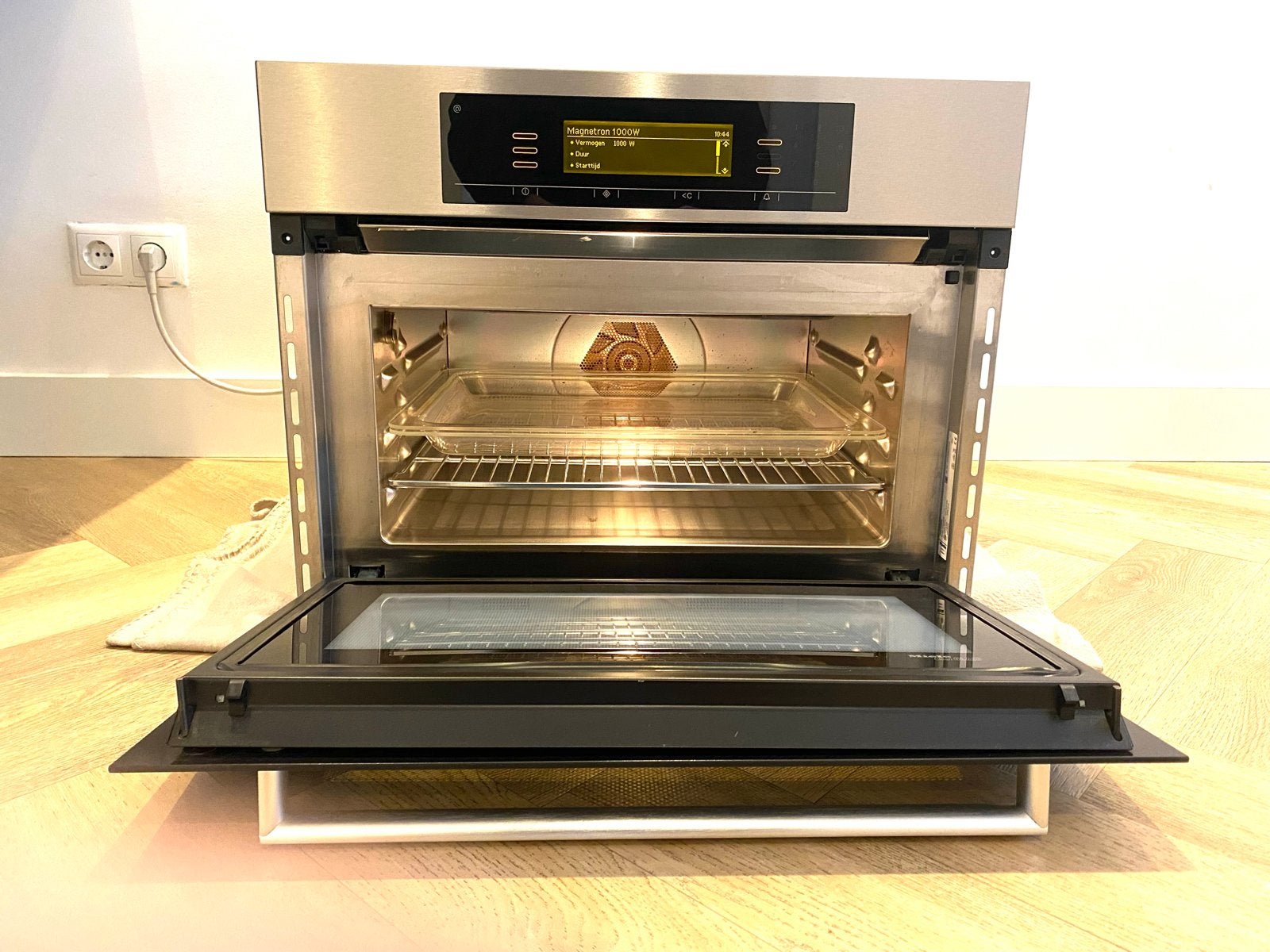 Miele combimagnetron H5080BM- Zeer net en volledig werkend, Witgoed en Apparatuur, Bella, Hete lucht, Ophalen of Verzenden, Miele