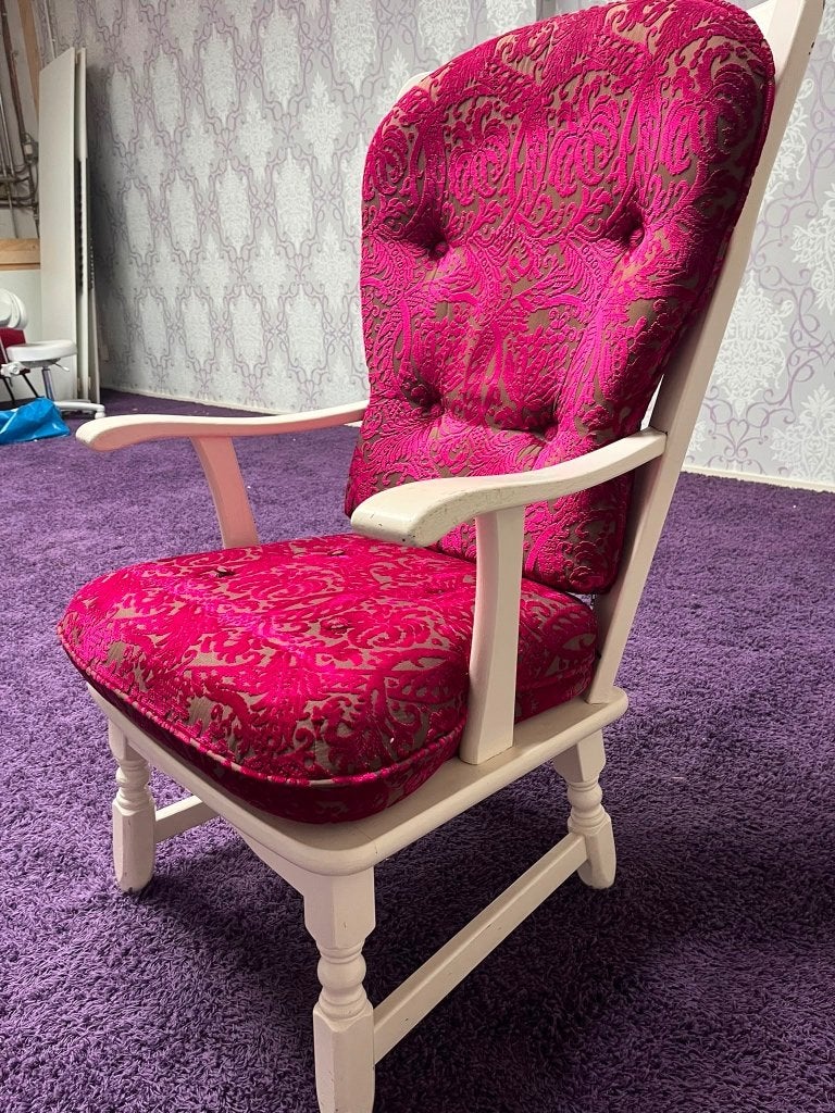 Houten fauteuil met stoffen kussens GRATIS, Ophalen, Hout, Gebruikt, Minder dan 75 cm