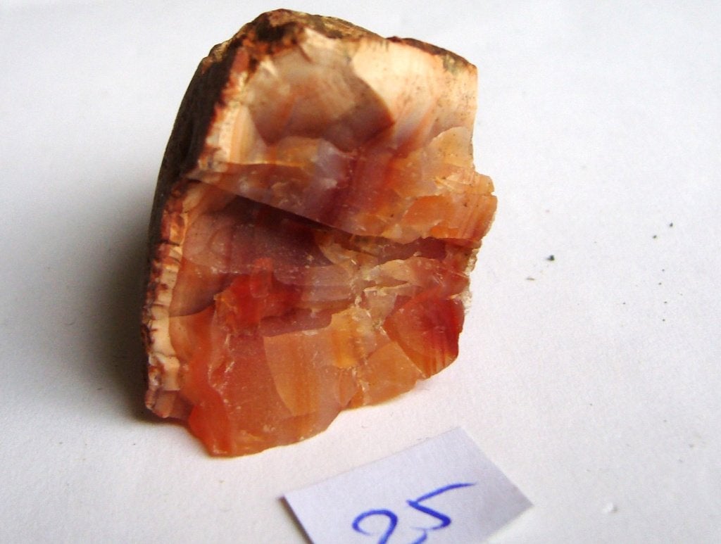 agaat carneool abrikoos brok rode kornalijn brokje 25 g, Ophalen of Verzenden, Mineraal