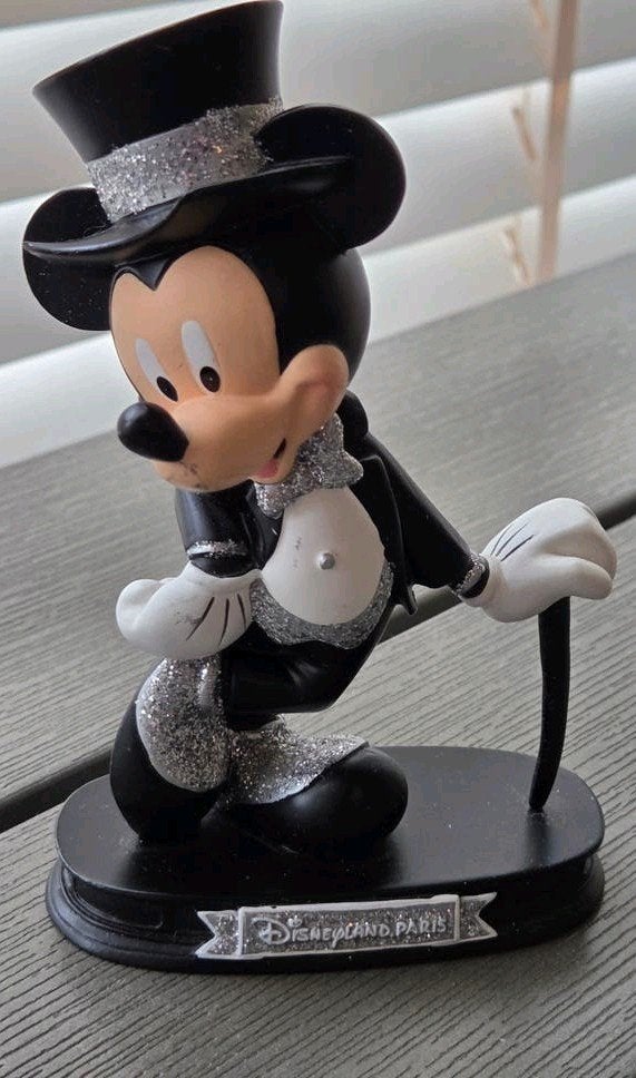 Beeldje Mickey Mouse Disney, Verzamelen, Disney, Ophalen of Verzenden, Mickey Mouse, Zo goed als nieuw, Beeldje of Figuurtje