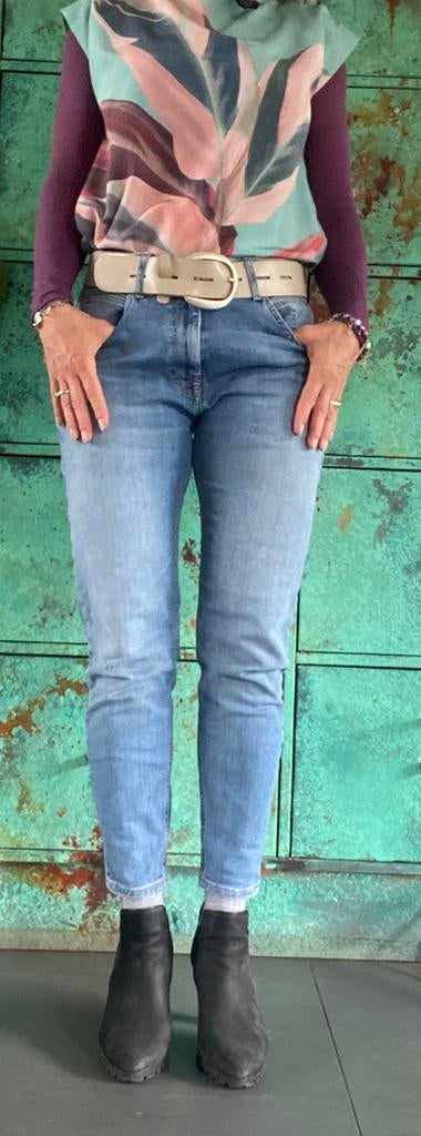 Zara “boyfriends” style jeans, maat 40, Kleding | Dames, Spijkerbroeken en Jeans, Ophalen of Verzenden, Zo goed als nieuw, Blauw