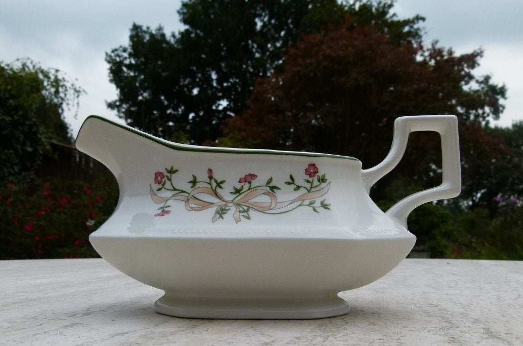 Johnson Brothers Eternal Beau servies, Huis en Inrichting, Keuken | Servies, Ophalen of Verzenden, Nieuw, Porselein, Compleet servies