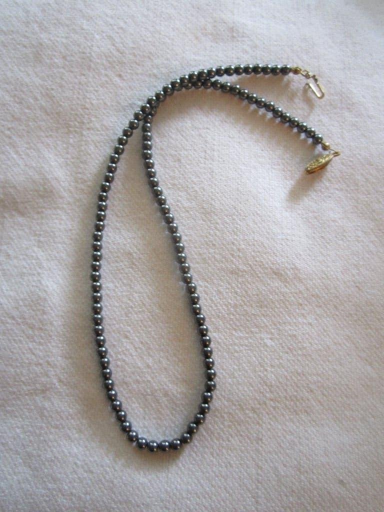 10.  Aparte oude ketting, hematiet,  45cm, Sieraden, Tassen en Uiterlijk, Antieke sieraden, Ophalen, Overige materialen, Ketting