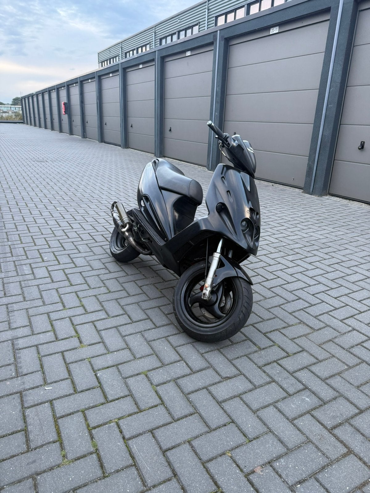 phantom f12 snel!, Fietsen en Brommers, Ophalen, Zo goed als nieuw, Yamaha