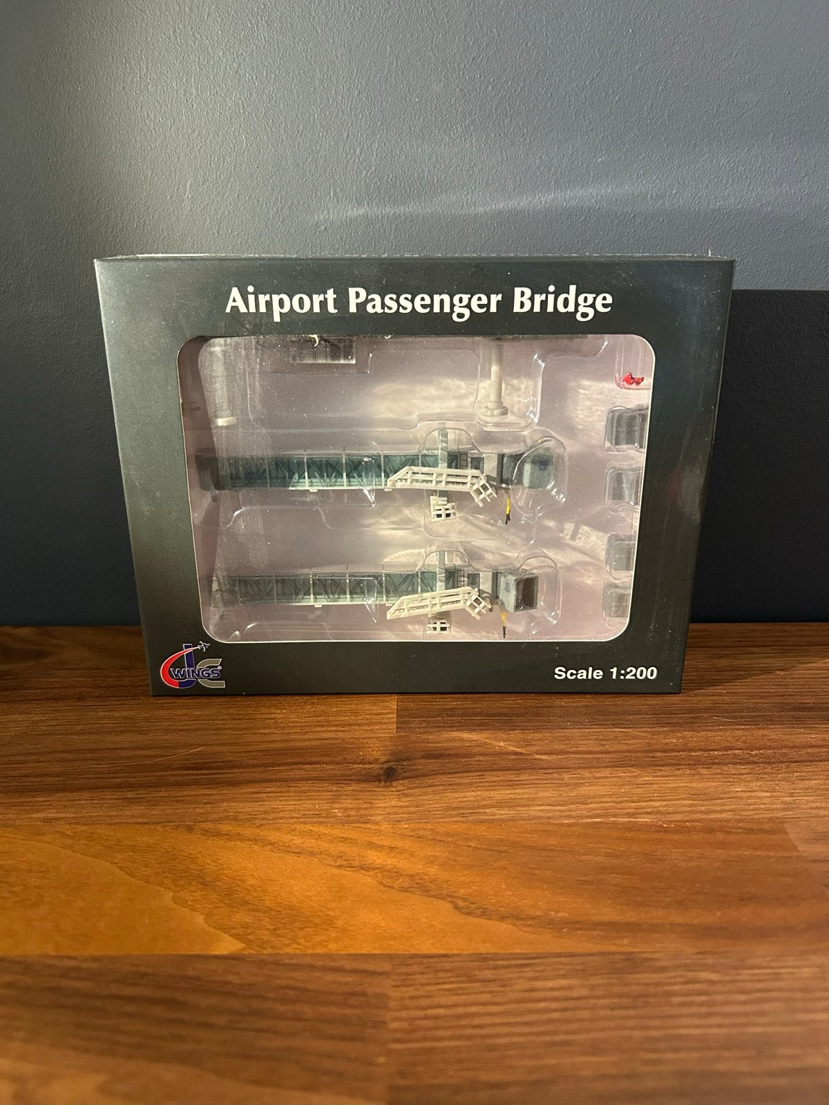 JC Wings Airport Passenger Bridge 1:200, Ophalen, Nieuw, 1:200 of kleiner, Overige merken