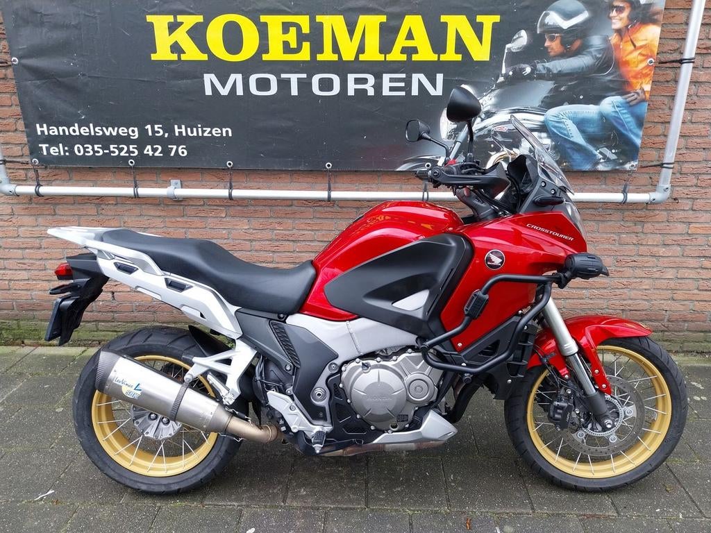 HONDA VFR 1200 X CROSSTOURER VFR1200 C-ABS 2013 VFR1200X, Motoren, Motoren | Honda, HONDA, 4 cilinders, Motorrijbewijs A, Onbekend
