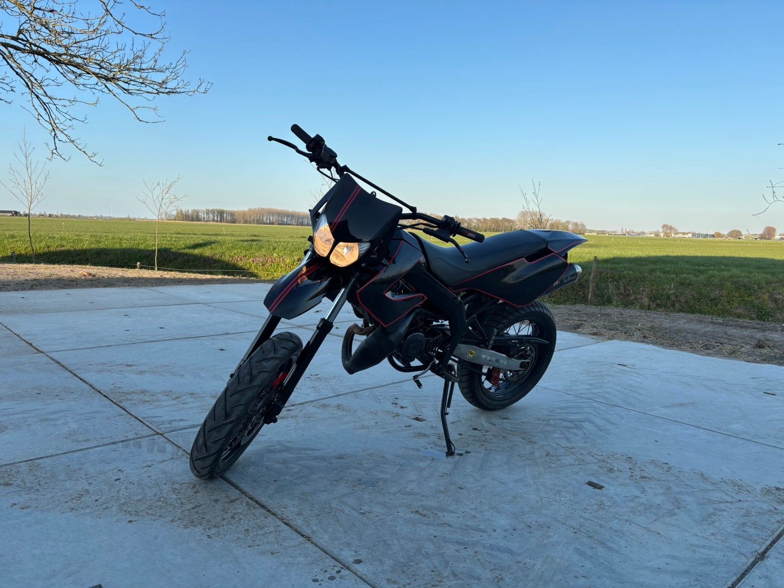 Derbi senda sm, Fietsen en Brommers, Brommers | Derbi, Ophalen, 6 versnellingen, Gebruikt, Maximaal 45 km/u