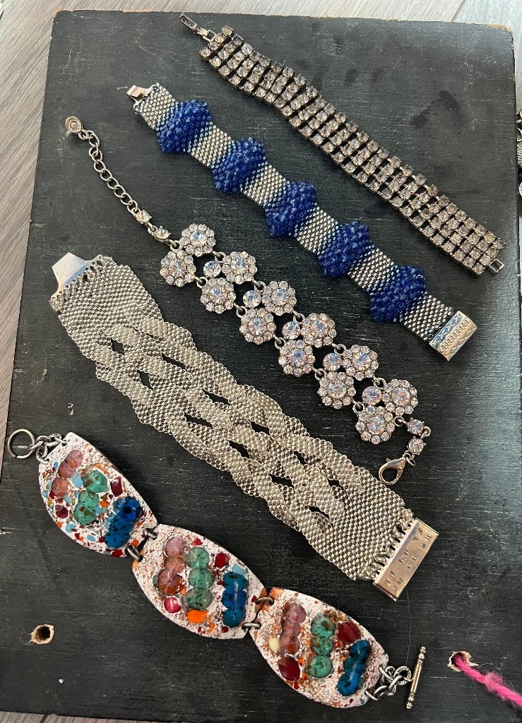 Vintage retro strass emaille kralen costume jewelry armband, Sieraden, Tassen en Uiterlijk, Armbanden, Overige materialen, Ophalen of Verzenden