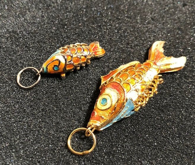 Nieuwe hangers koi karper goud op zilver, Nieuw, Ophalen of Verzenden, Goud, Dier