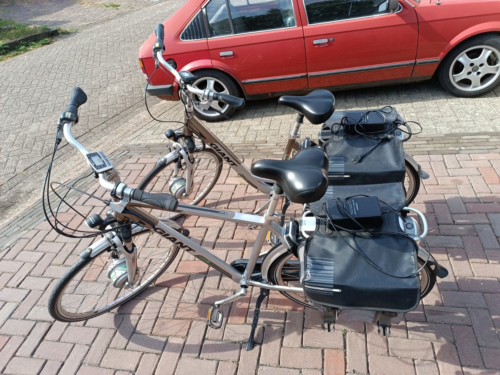 Twee Giant go double elektrische fietsen, Ophalen, Gebruikt, Giant