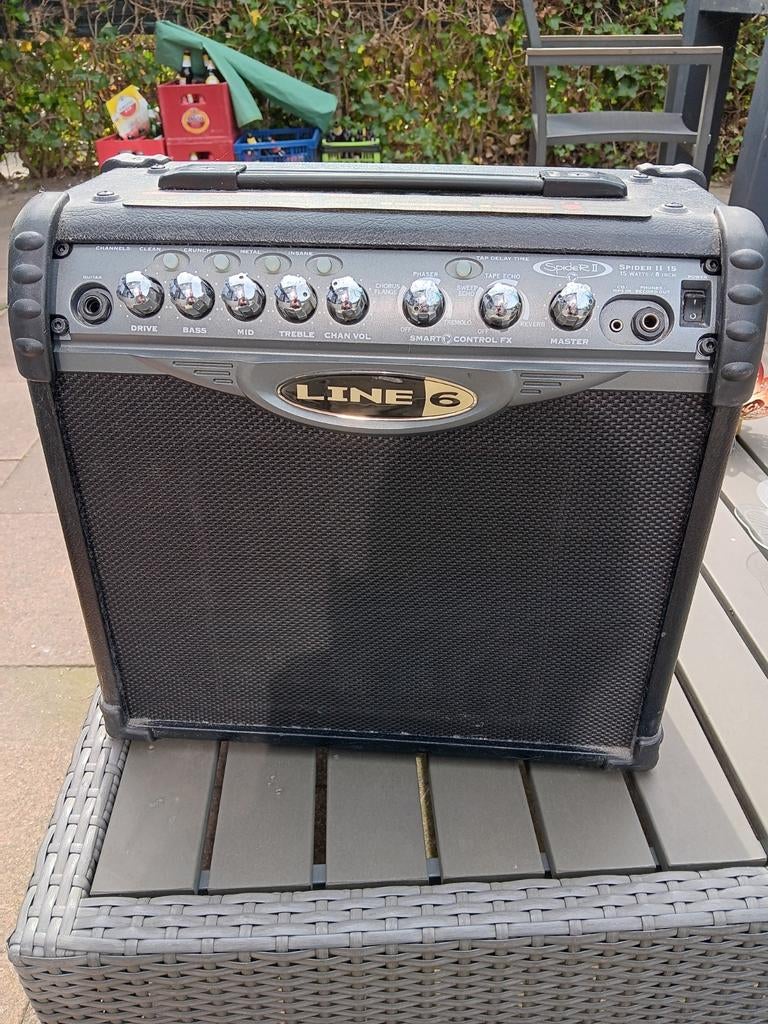 Line 6 Spider II 15 gitaarversterker met kabel en standaard, Muziek en Instrumenten, Versterkers | Bas en Gitaar, Ophalen of Verzenden