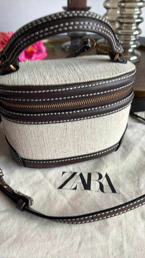 Zara tasje nieuw !, Sieraden, Tassen en Uiterlijk, Ophalen of Verzenden, Zo goed als nieuw, Schoudertasje