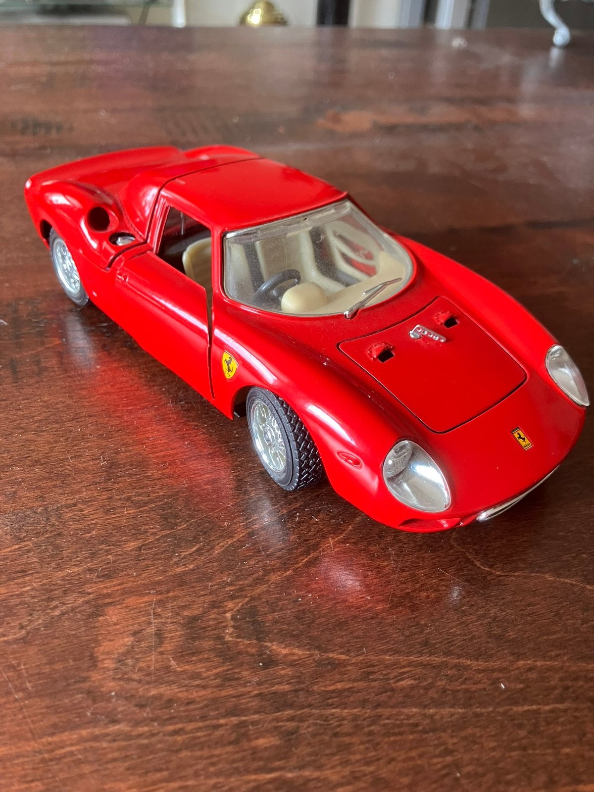 Ferrari 250 LM 1:24, Ophalen of Verzenden, Zo goed als nieuw, Auto, Bburago