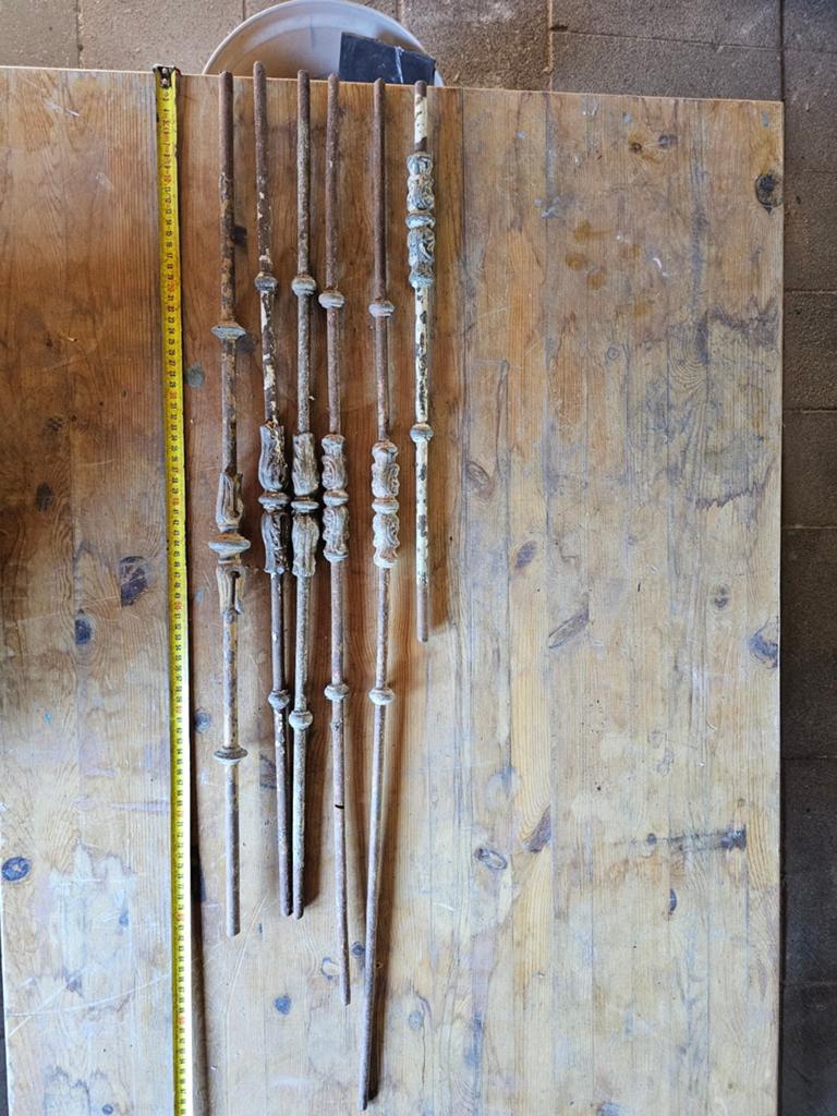 Antieke gietijzeren balusters / spijlen voor trap of hekwerk, Ophalen of Verzenden