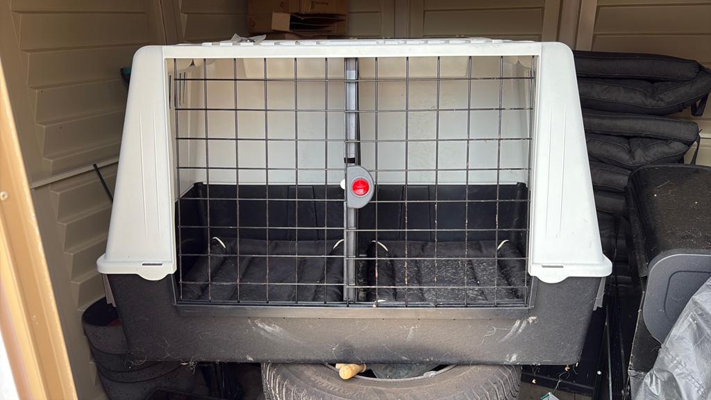 Hondenbench voor in de auto, Dieren en Toebehoren, Ophalen, Gebruikt, 65 tot 100 cm, Hondenhok