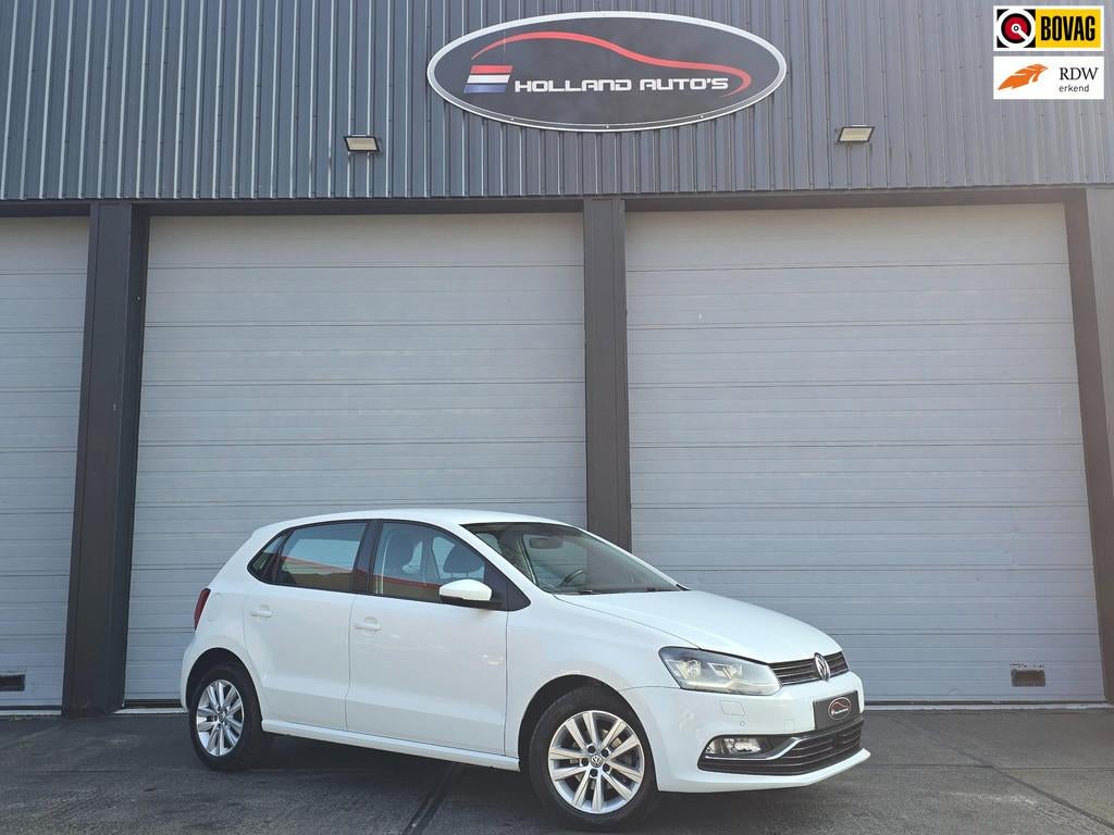 Volkswagen Polo 1.2 TSI Highline nette staat, goed rijdend,, Stof, Gebruikt, Zwart, 4 cilinders