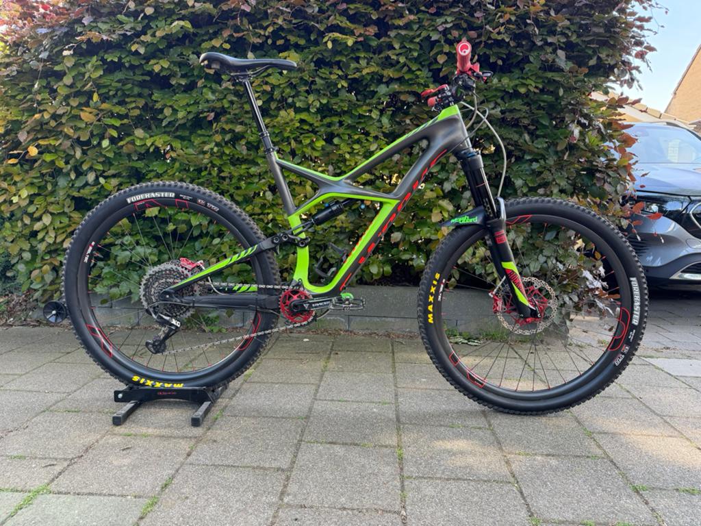 Specialized S-Works Enduro, Gebruikt, Fully, Schijfrem, 53 tot 57 cm