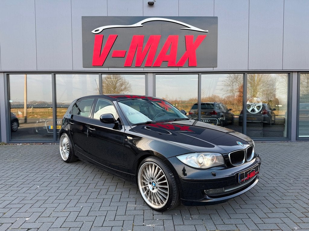 BMW 116I LCI Xenon Leder Sportinterieur Navi Cruise Climate, Auto's, 1-Serie, Achterwielaandrijving, Beige, 4 cilinders