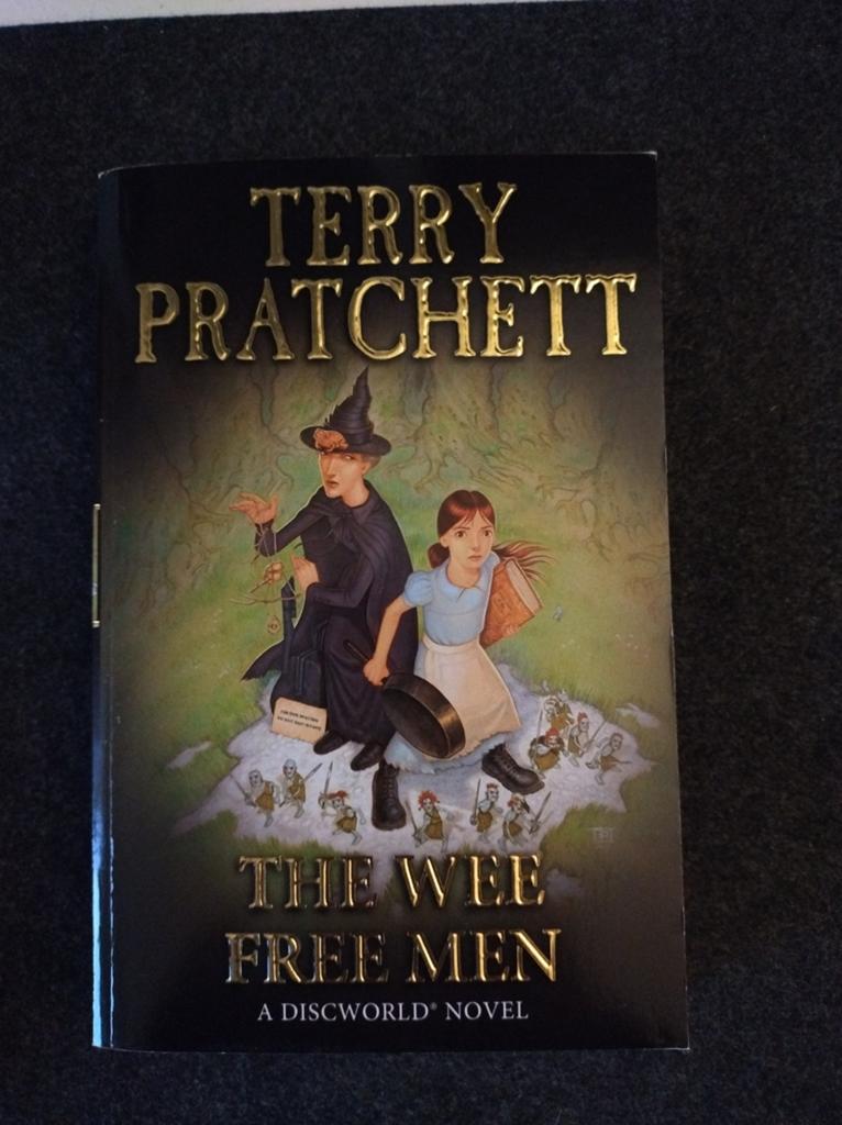 The Wee Free Men - Terry Pratchett (Engels), Boeken, Ophalen of Verzenden, Gelezen, Terry Pratchett