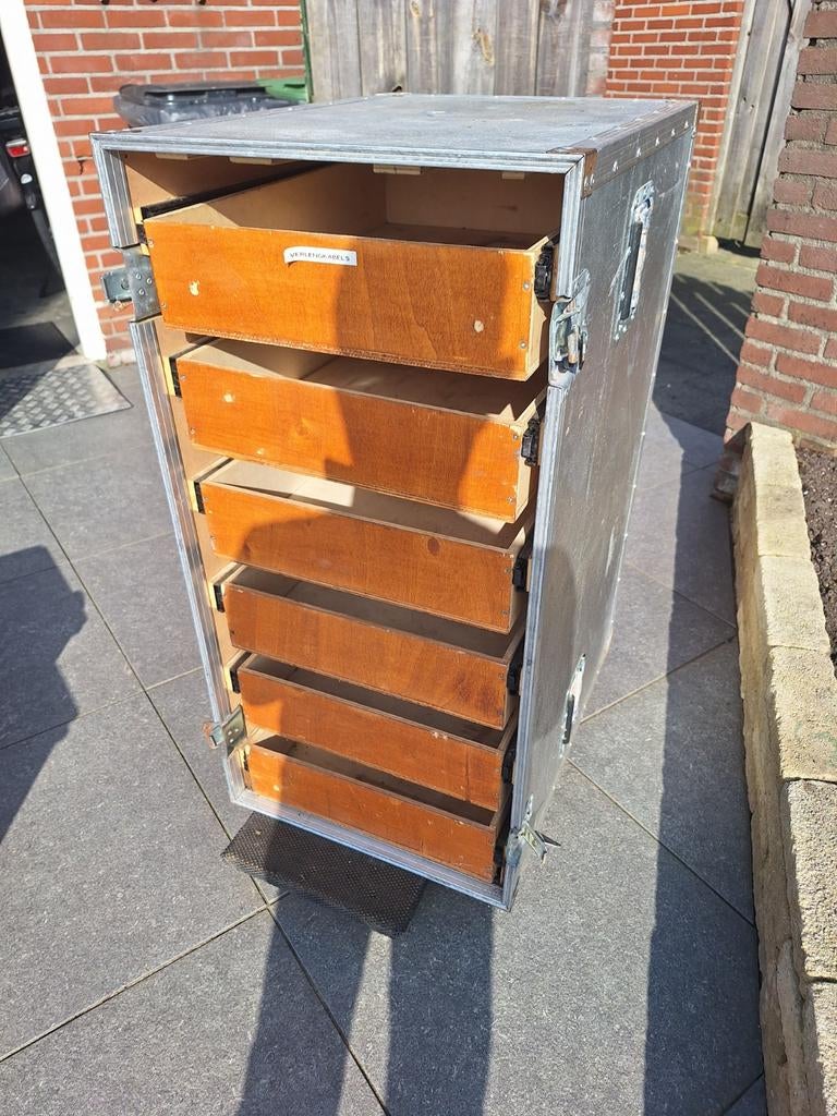 Flightcase 96x47x71 met 6 cd-lades, Muziek en Instrumenten, Behuizingen en Koffers, Ophalen of Verzenden, Gebruikt, Overige instrumenten