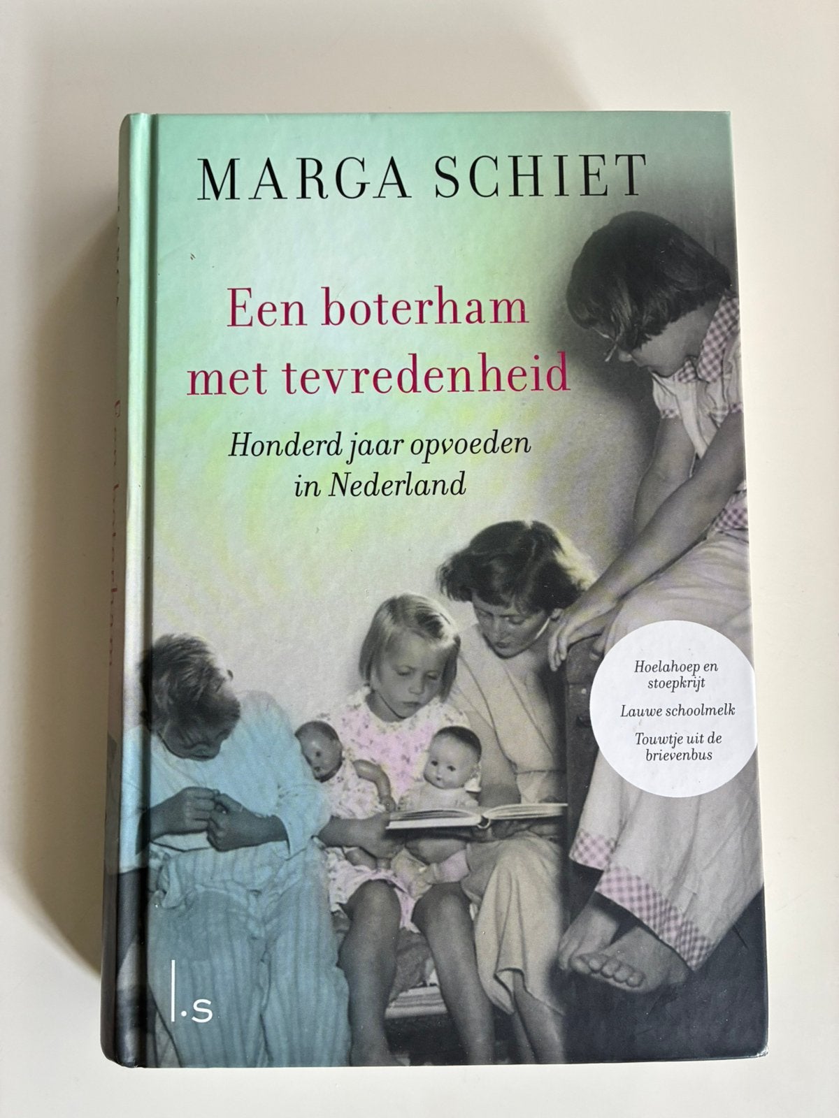 Frank Noë - Een boterham met tevredenheid, Gelezen, Maatschappij en Samenleving, Ophalen of Verzenden, Nederland