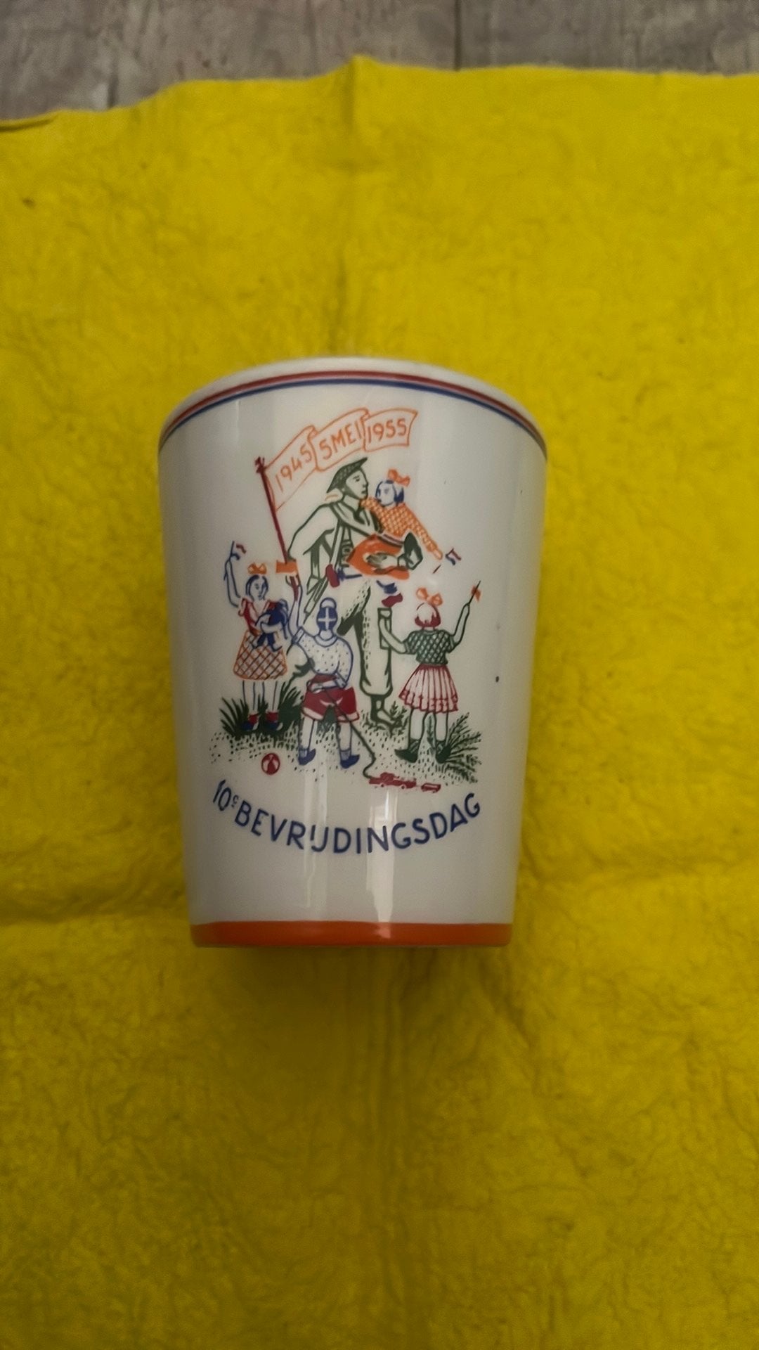 Mok bevrijdingsdag Petrus regout Maastricht, Ophalen of Verzenden