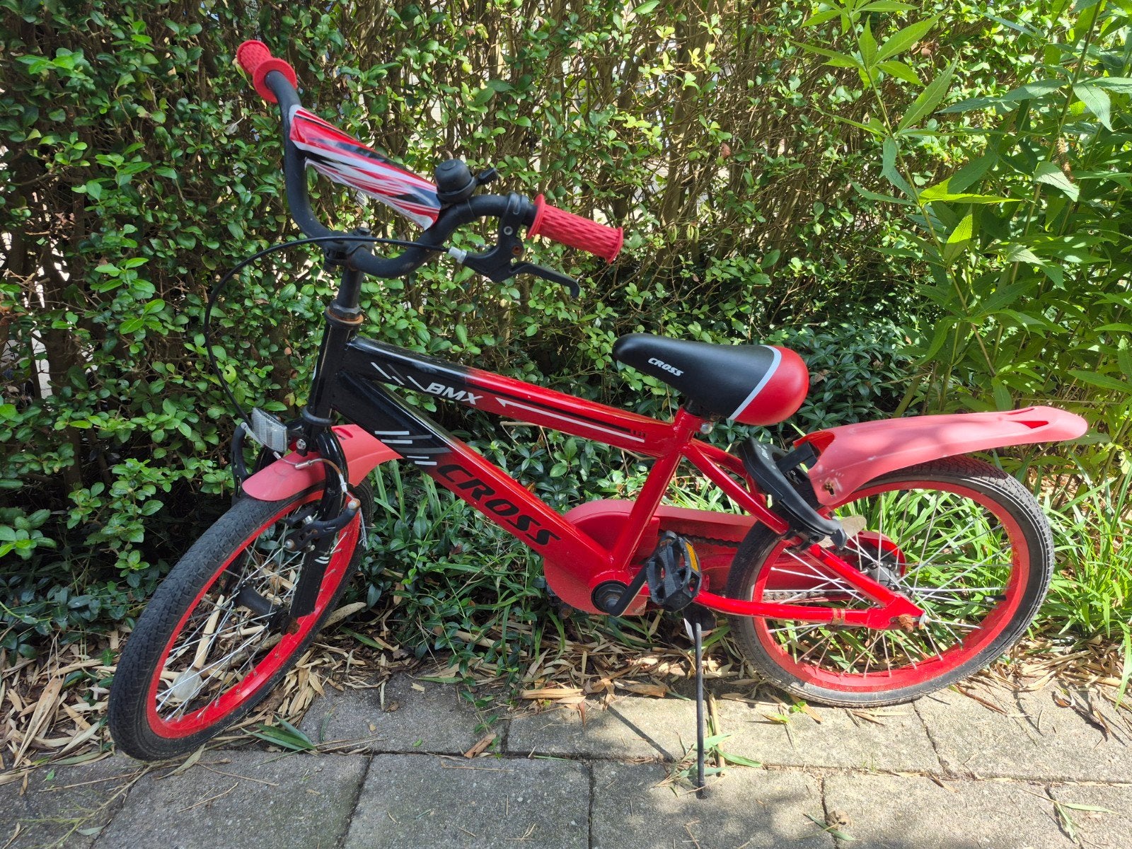 Cross BMX kinderfiets rood/zwart 18 inch, Fietsen en Brommers, Fietsen | Crossfietsen en BMX, Ophalen, Terugtraprem, Staal, Cross
