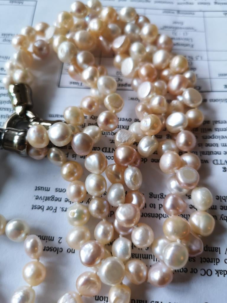 Echte parels ketting en armband 2 rij, Sieraden, Tassen en Uiterlijk, Kettingen, Ophalen of Verzenden, Gebruikt, Beige, Steen of Mineraal