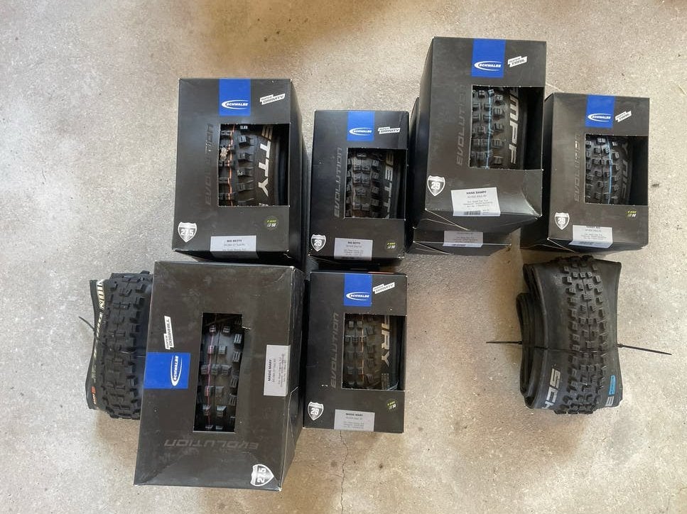 Schwalbe Downhill Enduro Banden - Nieuw in Doos, Band, Nieuw, Ophalen of Verzenden, Mountainbike