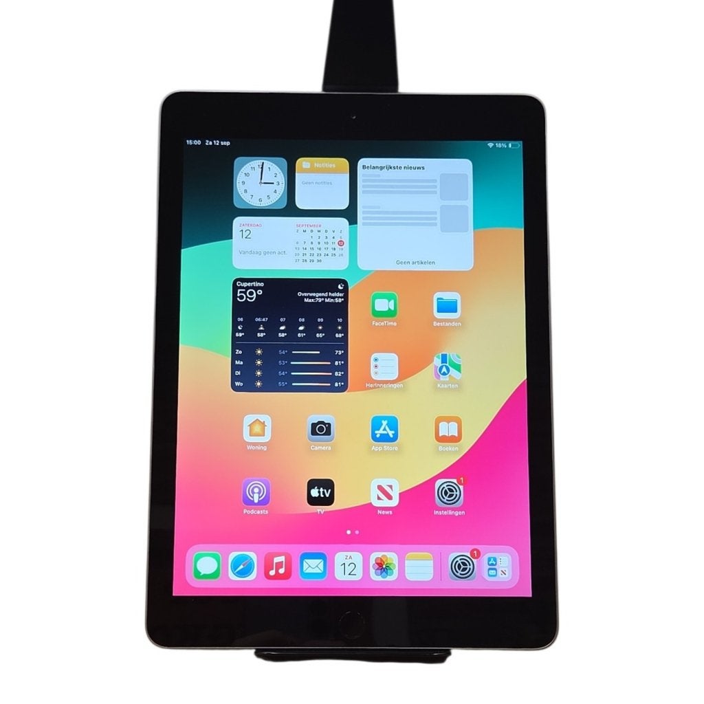 Apple iPad 6th 128GB Zwart | Gebruikt | 3 Maanden Garantie, Apple, Zo goed als nieuw, Support@apple.com, One Apple Park Way
Cupertino, CA 95014
United States
