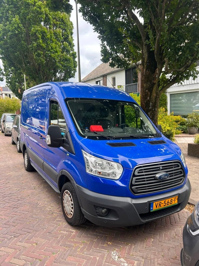 Ford Transit 2.2 Tdci 92KW 2015, Auto's, Bestelauto's, Particulier, Airconditioning, Boordcomputer, Cruise Control, Metallic lak